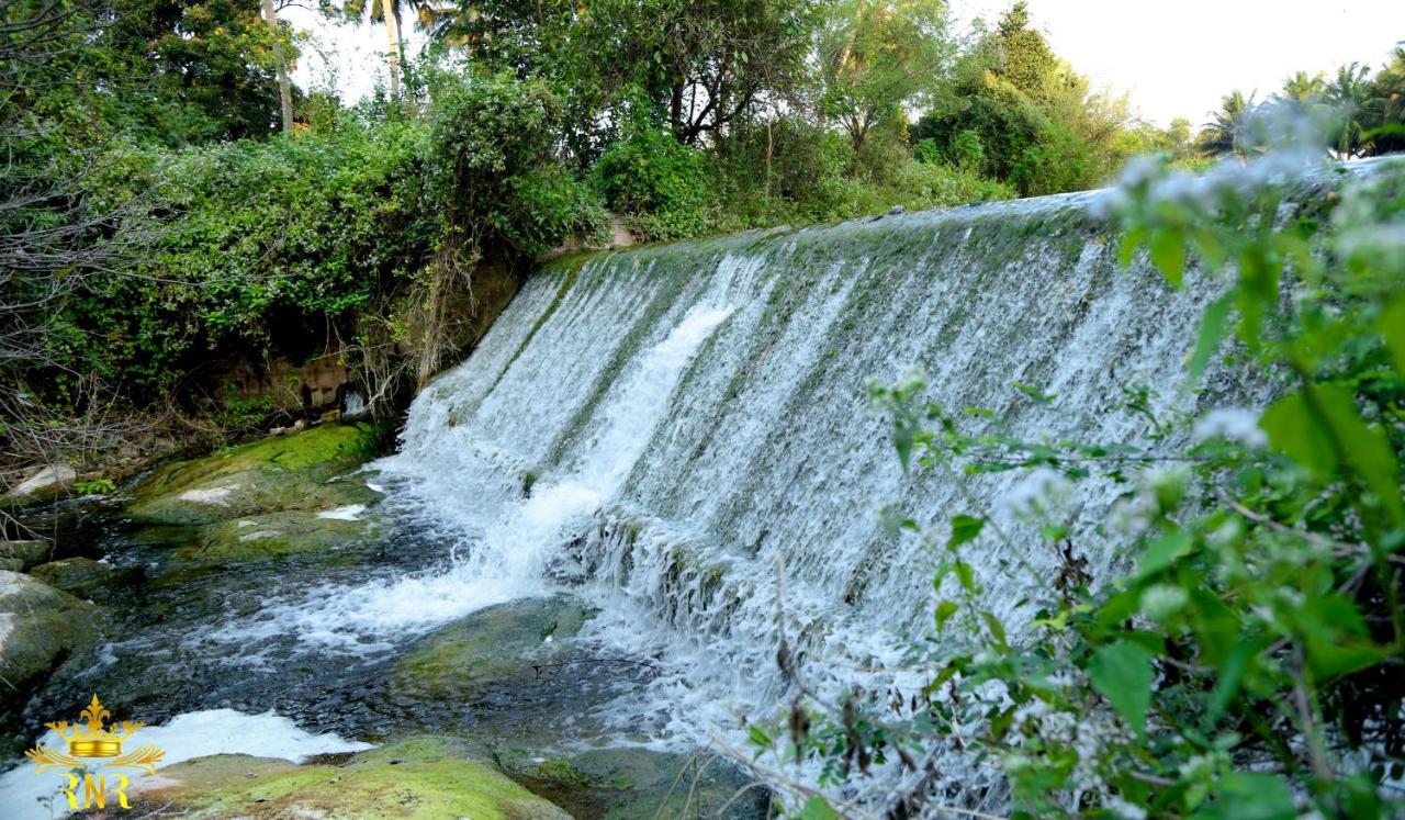 Royal Nature Resort Pollachi Exterior photo