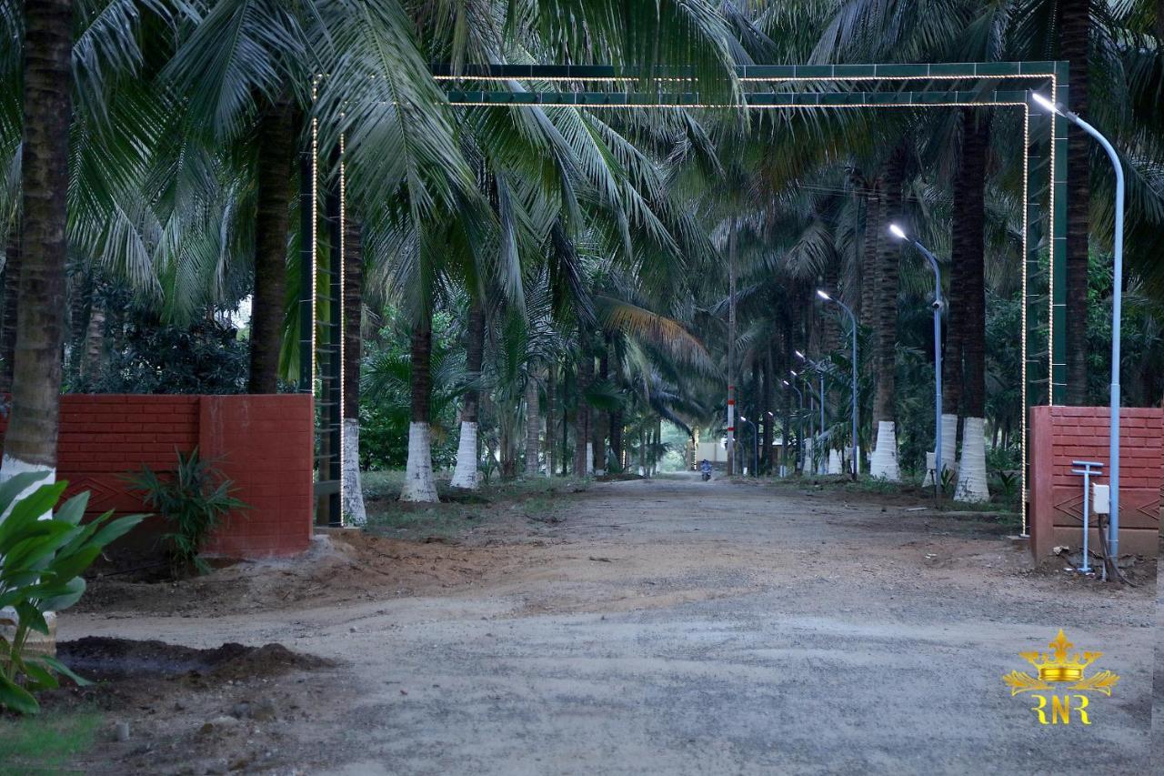 Royal Nature Resort Pollachi Exterior photo